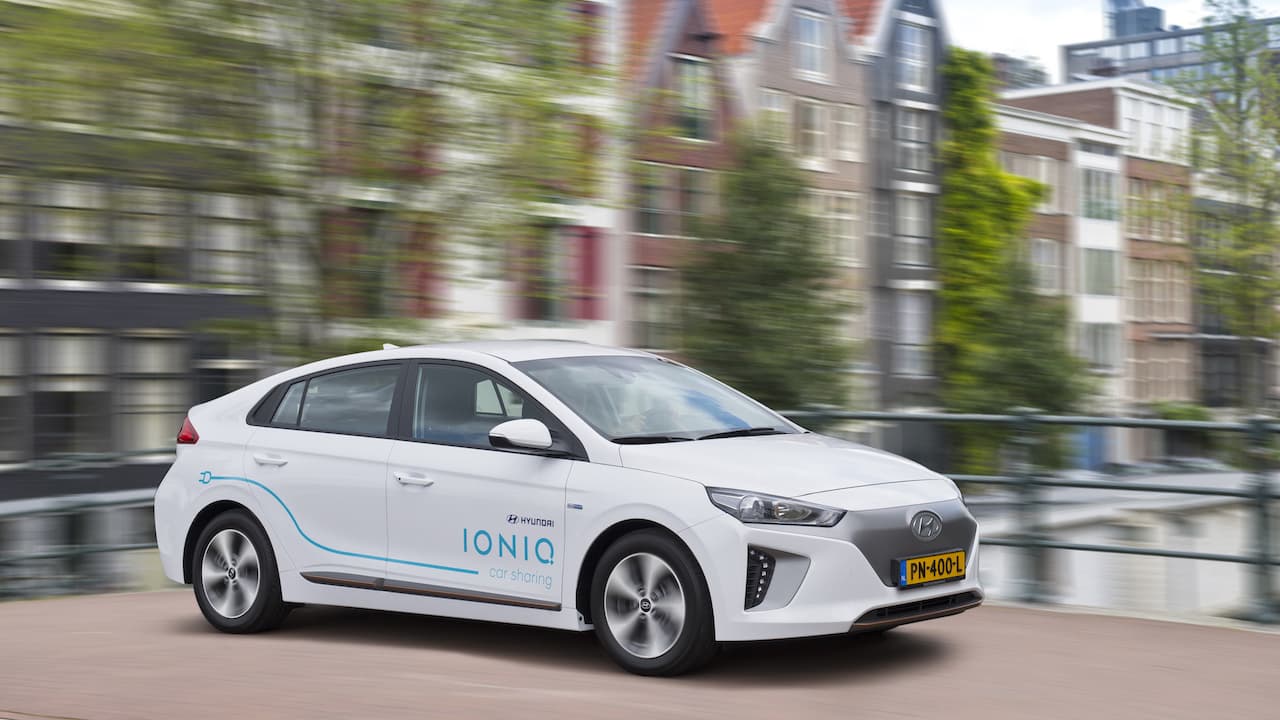 Hyundai IONIQ